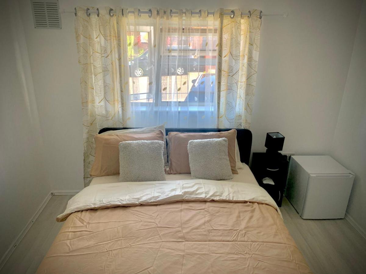 Double Room Bentilee Bucknall  Exterior foto